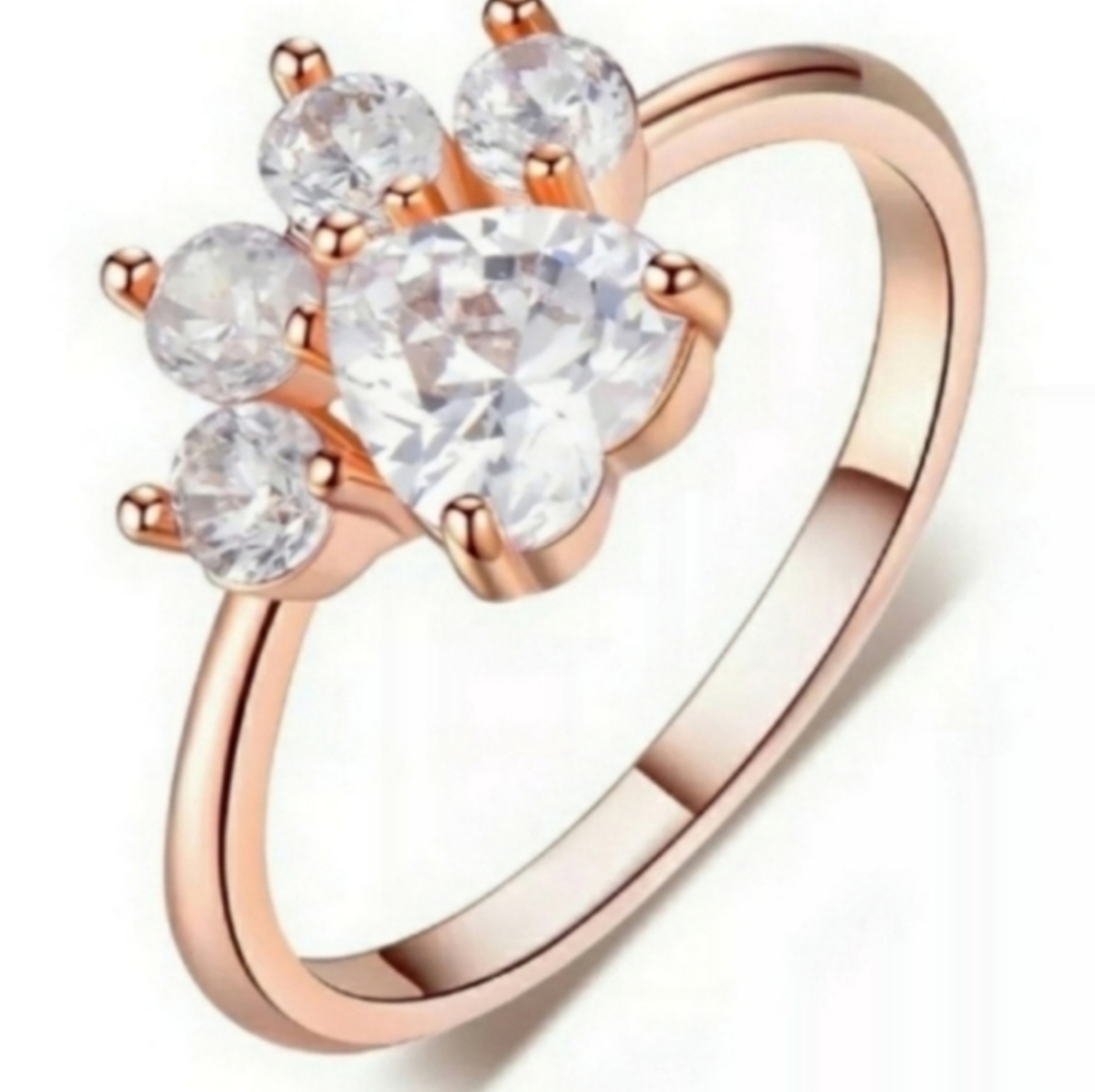 White sapphire paw print ring